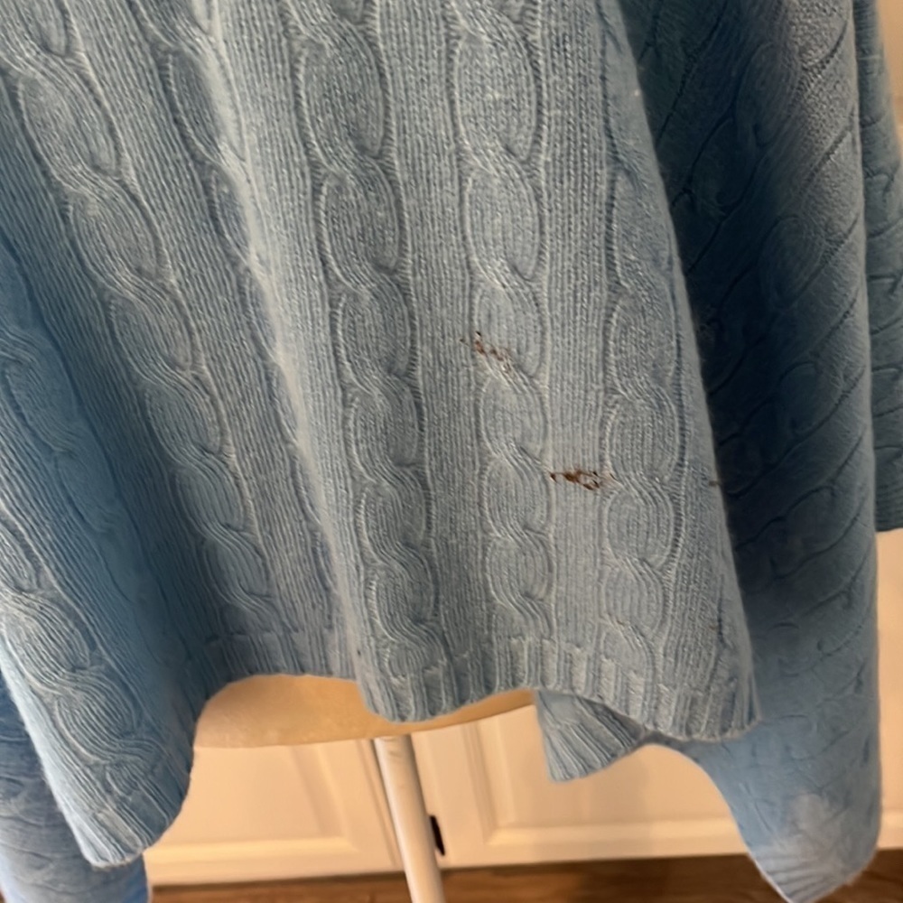 Ralph Lauren cashmere poncho​​​​​​​​​​​​​​​​​​​​​​​ - Picture 3 of 5